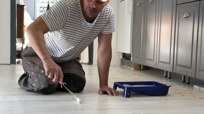Slipa och måla trägolv, Bosch excenterslip